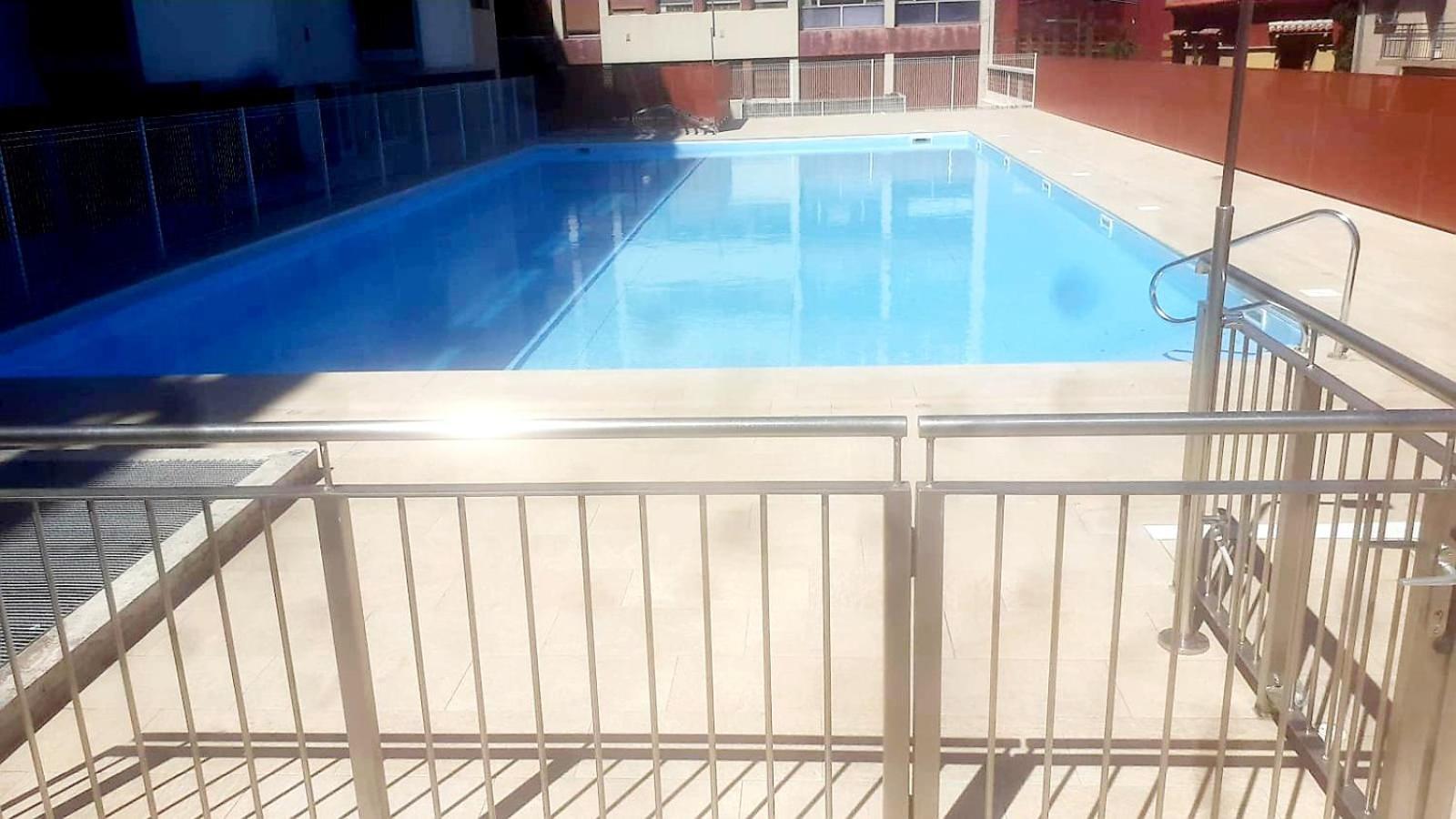Sejour Perpignan Avec Petit-Dejeuner A La Demande Et Piscine A 20 Minutes De L'Espagne A Le Palace Climatise Luaran gambar